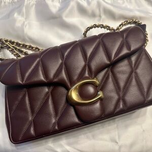 Coach Quilted Tabby 26 Black Currant